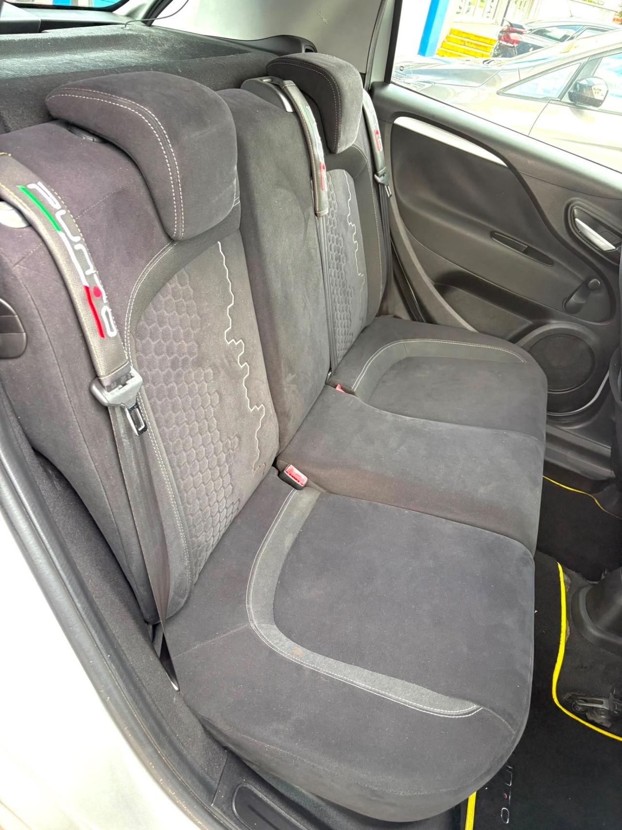 Fiat Grande Punto EVO 1.3 MJT Neopatentati