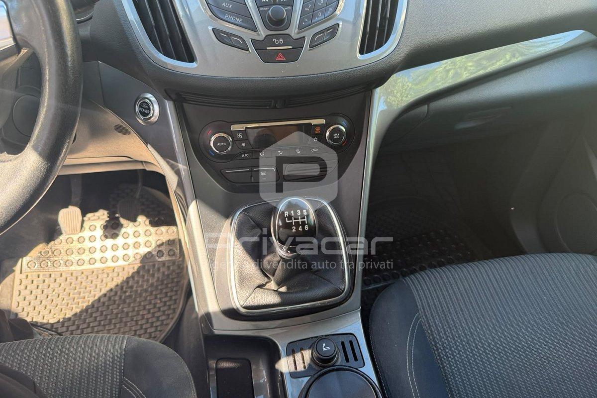 FORD C-Max7 1.6 TDCi 115CV Titanium