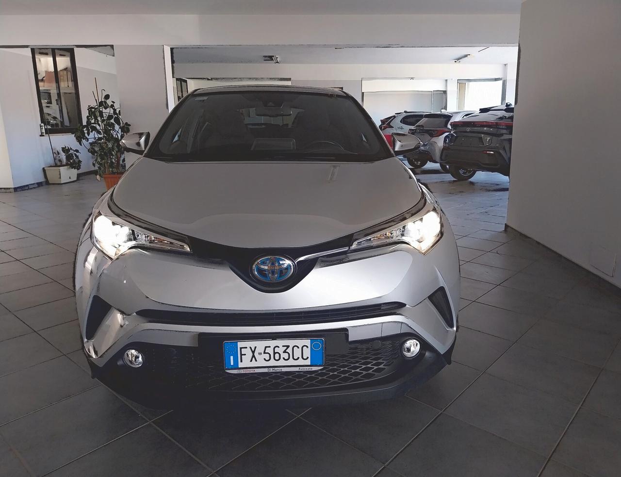 Toyota C-HR 1.8 Hybrid E-CVT Trend