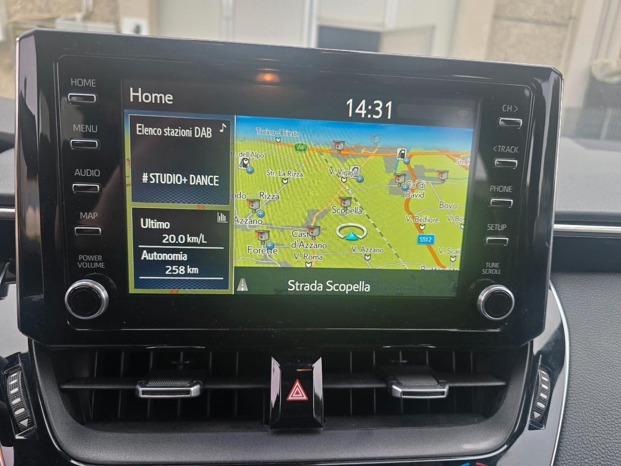 Toyota Corolla 1.8 Hybrid Style