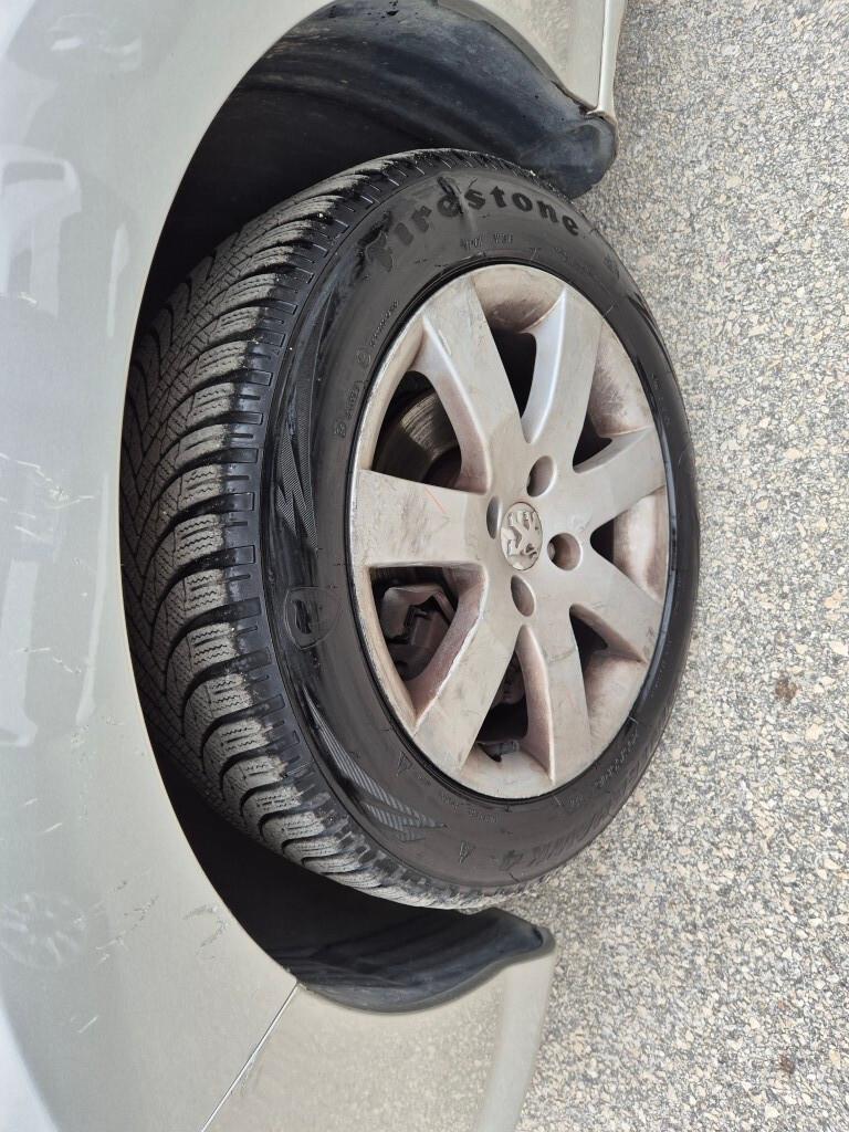 Peugeot 308 1.6 HDi 90CV 5p. Premium