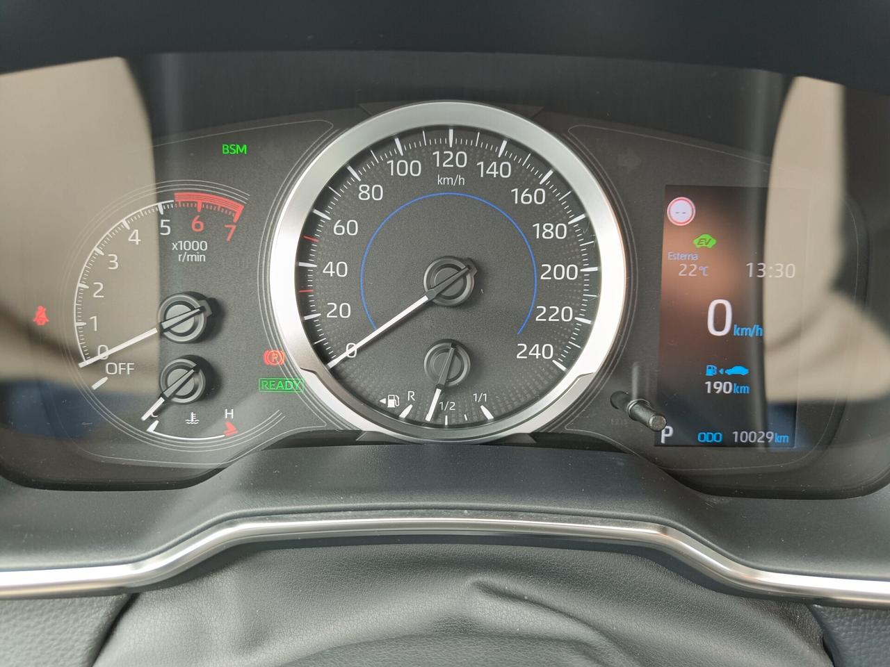 Toyota Corolla Touring Sports 1.8 Hybrid Business Tech