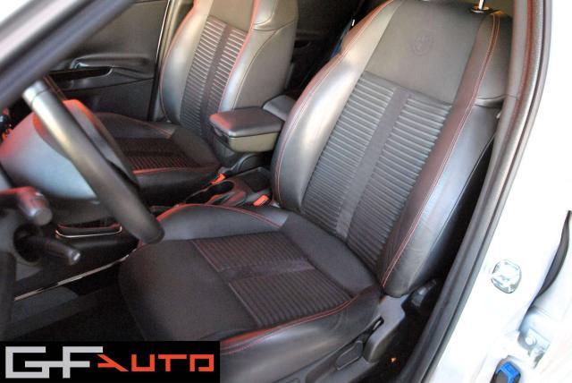 Alfa Romeo Giulietta Giulietta III 2010 1750 tbi Quadrifoglio Verde 235cv