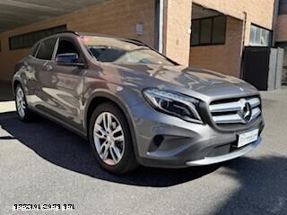Mercedes-Benz GLA 220 d Automatic 4Matic Business