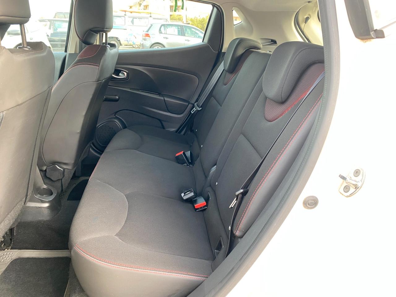 RENAULT Clio 1.2 Benzina 75cv NEOPAT. GARANTITA