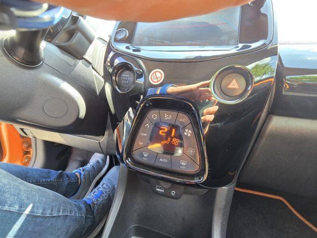 TOYOTA Aygo 1.0 VVT-i x-wave orange NEOPATENTATI PERMUTE