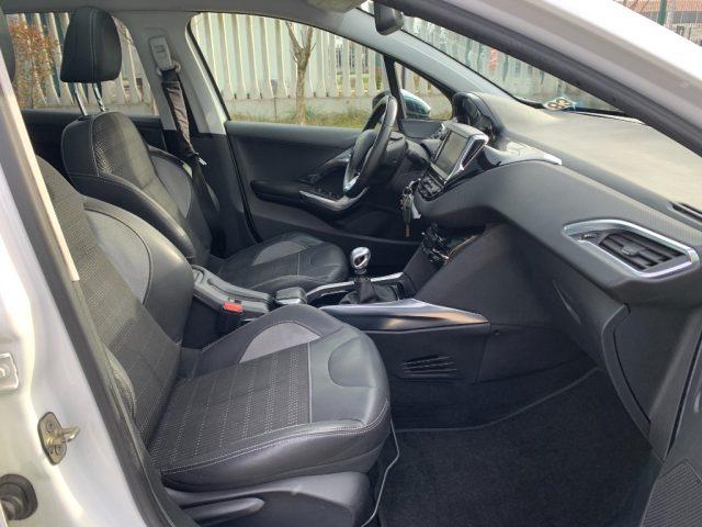 PEUGEOT 2008 1° serie 1.6 e-HDi 115 CV Stop&Start Allure