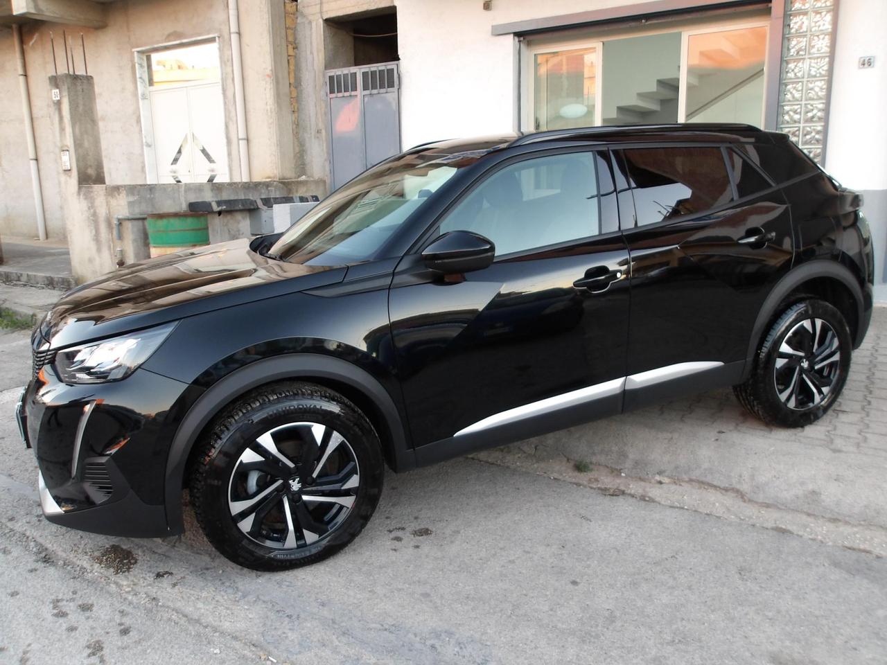 Peugeot 2008 1.2 puretech Allure Pack 130cv