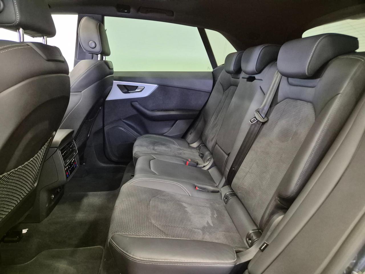 Audi Q8 3.0 tdi mhev S line edition quattro 286cv Tetto Panor. Fari Matrix
