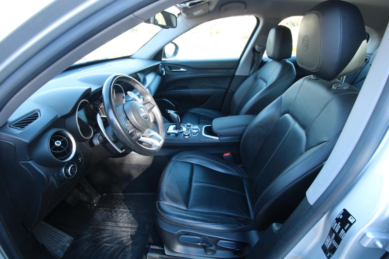 Alfa Romeo Stelvio 2.2 Turbodiesel 190 CV AT8 RWD Executive