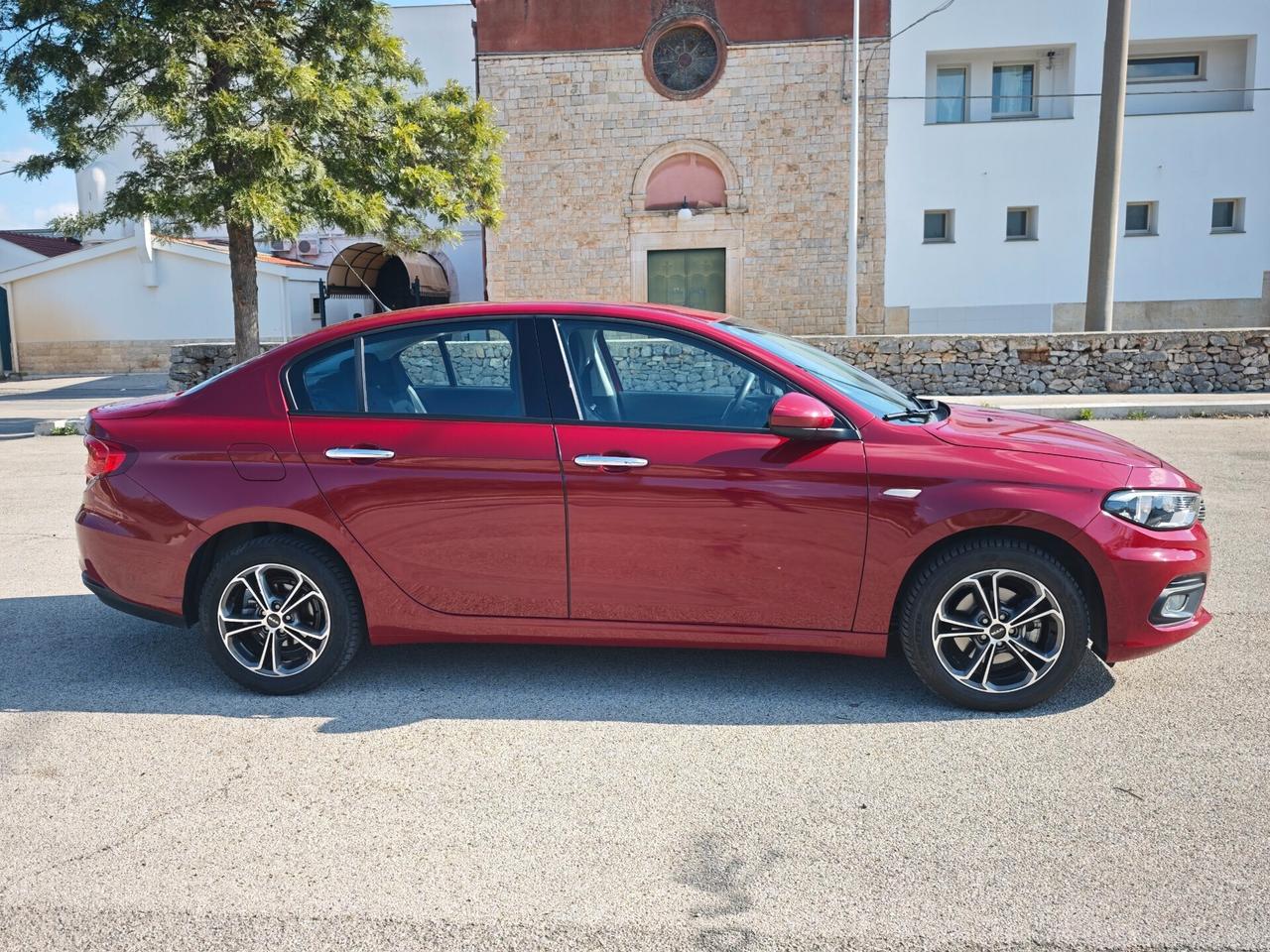 Fiat Tipo 1.6 Mjt 120cv Berlina 4 porte Lounge