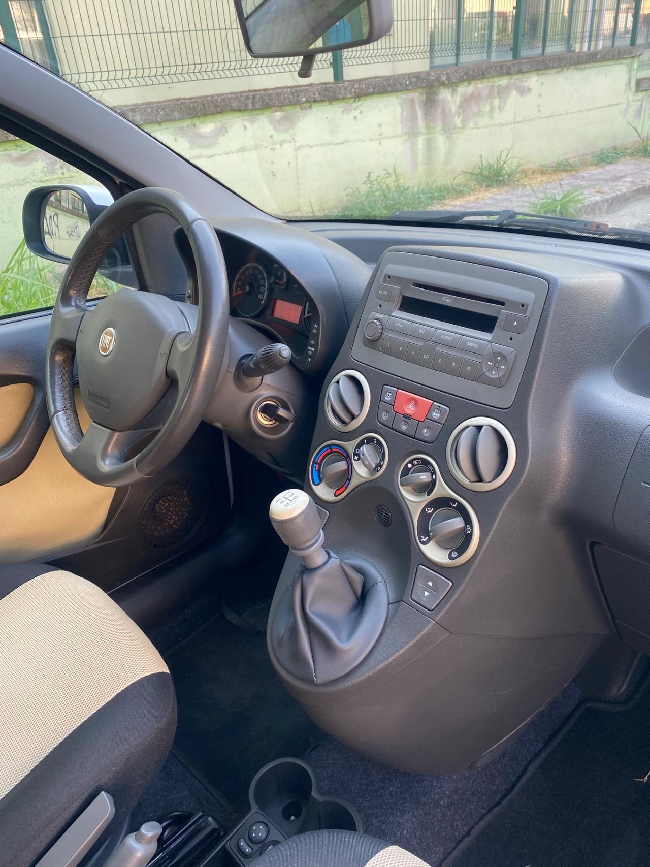Fiat Panda 1.3 Multijet Cross 4x4 Anno 2011
