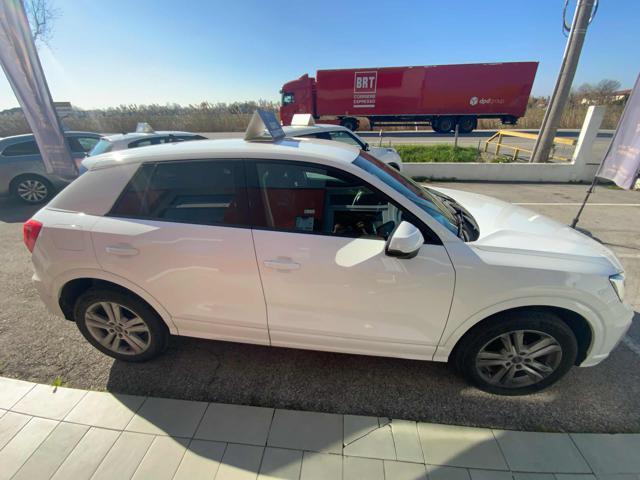 AUDI Q2 35 TFSI S tronic Admired Advanced