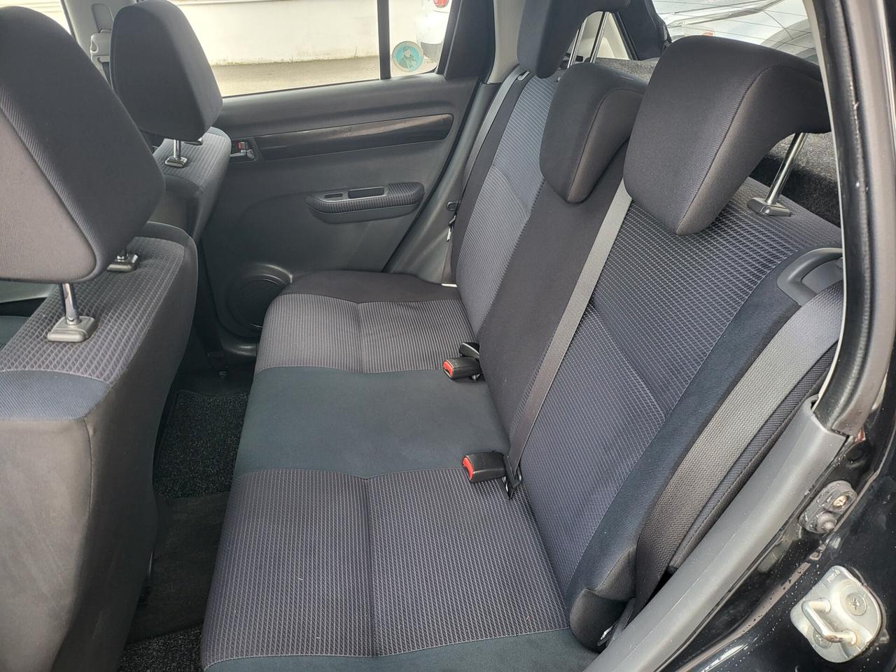 Suzuki Swift - 2009 1.3 BENZINA 92 CV