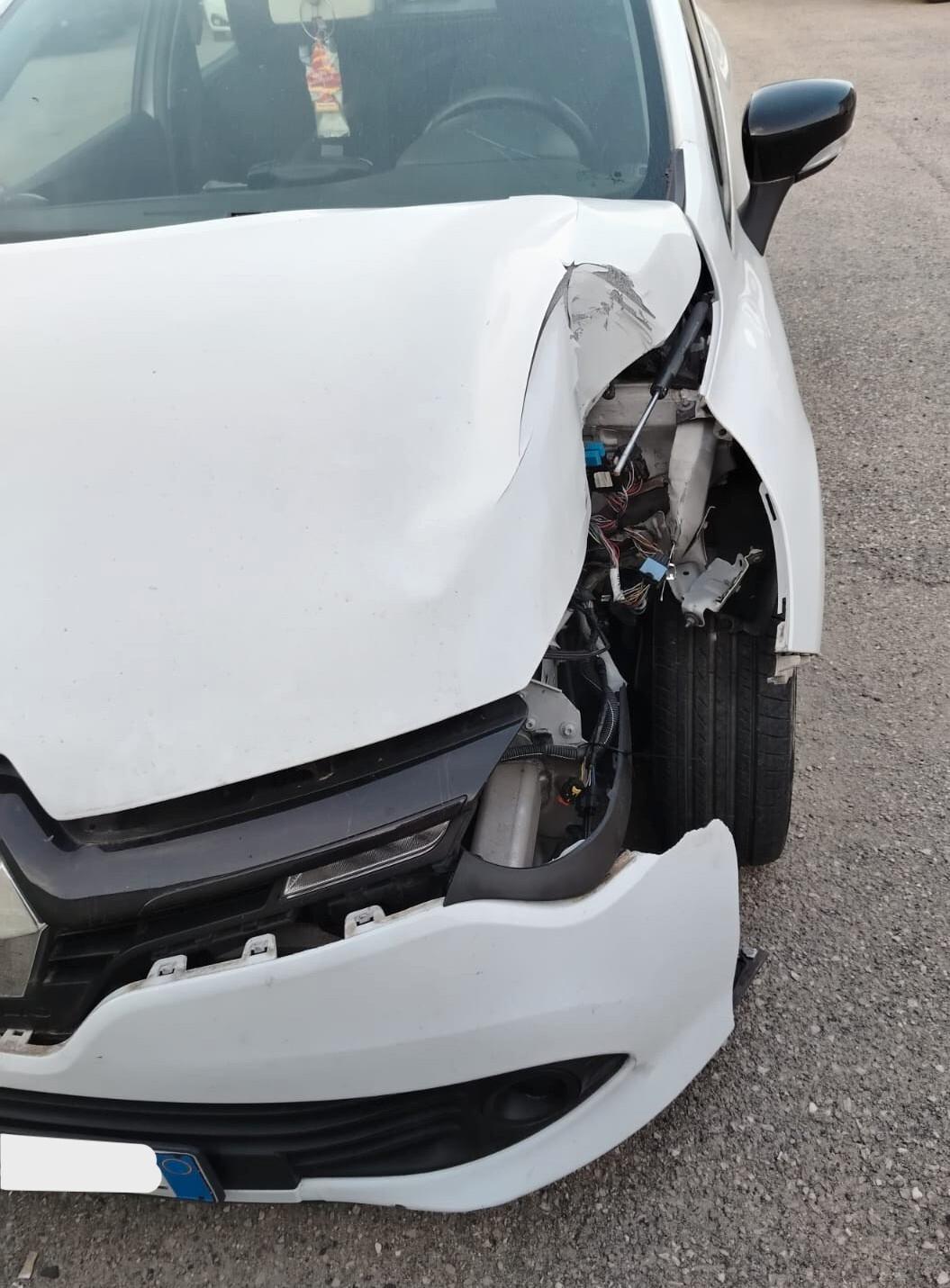 Renault Clio 1.5 dCi SINISTRATA