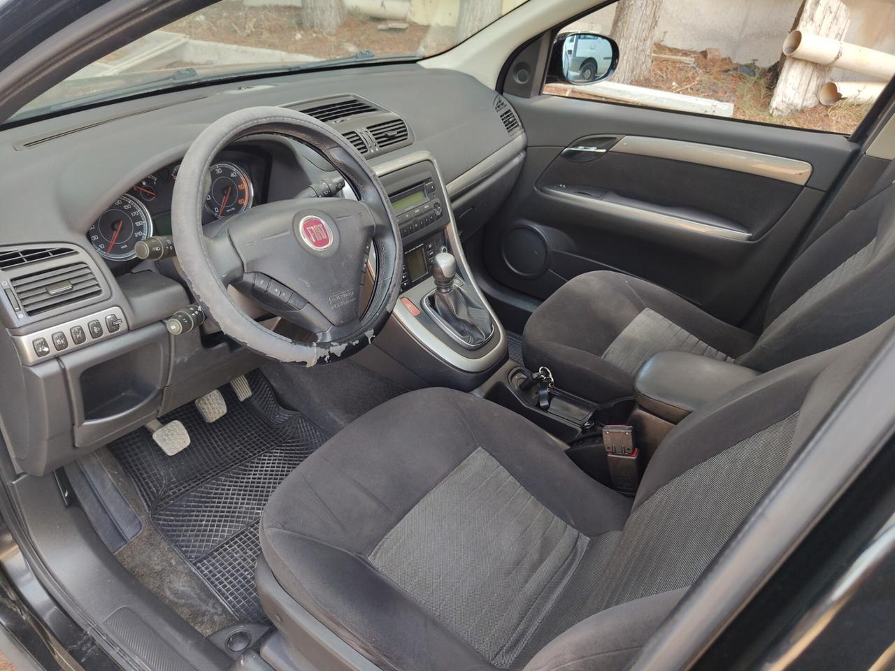 Fiat Croma 1.9 Multijet Emotion