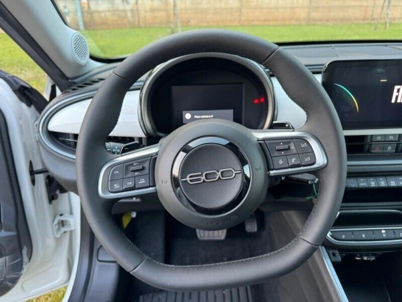 Fiat 600 1.2 145cv Hybrid Icon