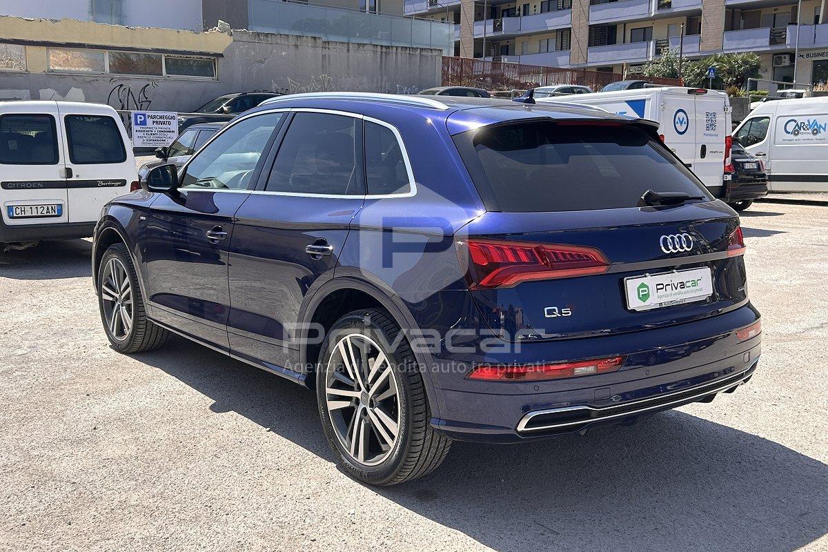 AUDI Q5 40 TDI quattro S tronic S line plus