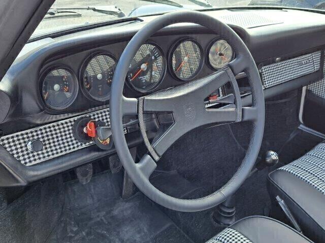 PORSCHE 911 2.2T TARGA - ASI \ HERITAGE -1971