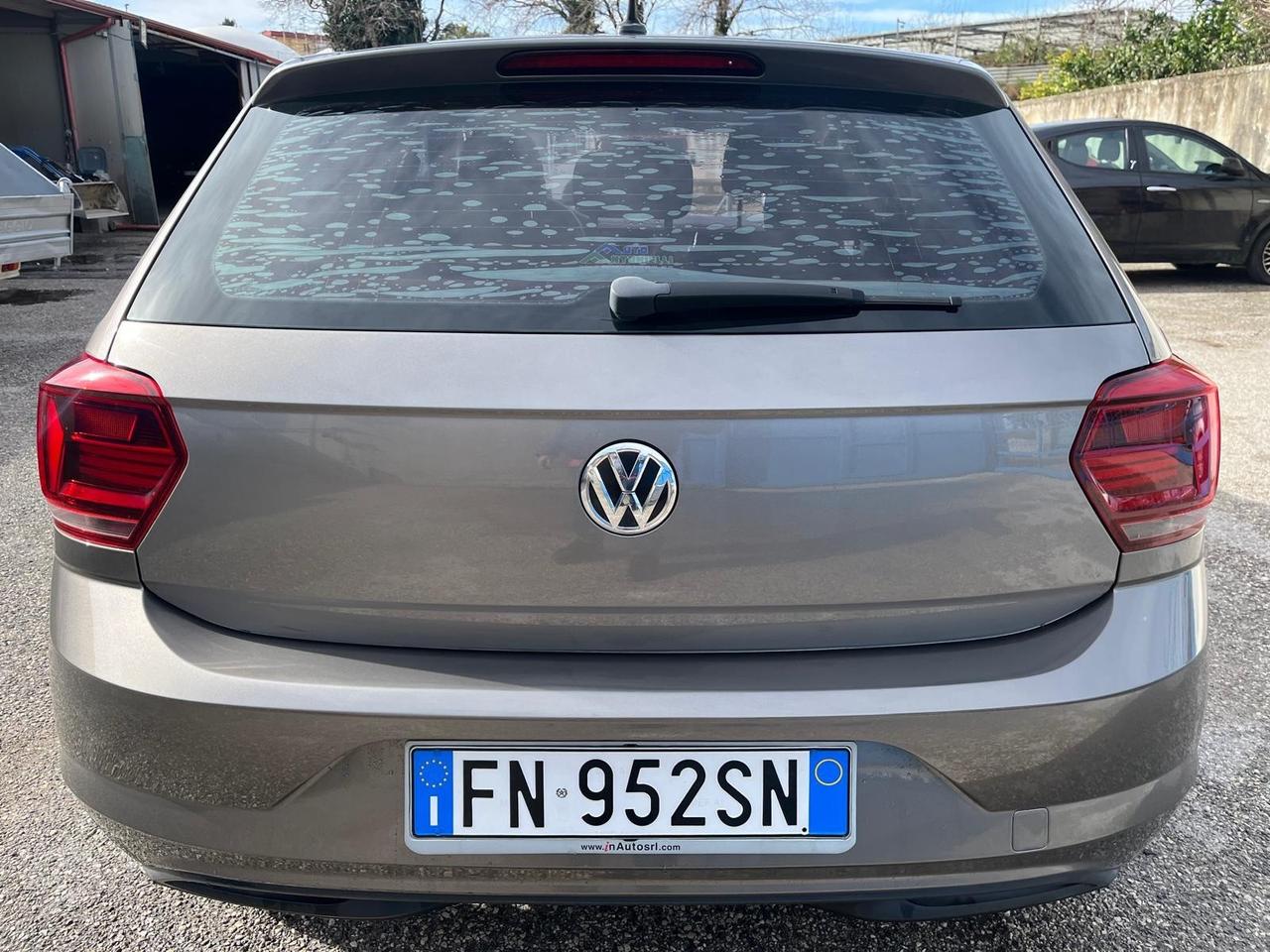 Volkswagen Polo 5P-1/0 benz-full-2018