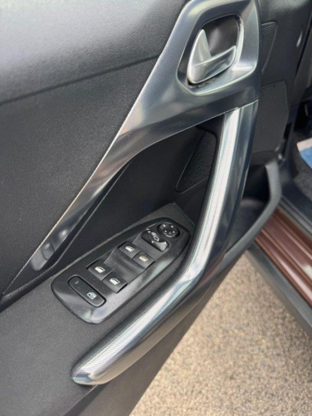 PEUGEOT 2008 1° serie 1.6 e-HDi 92 CV Stop&Start Allure