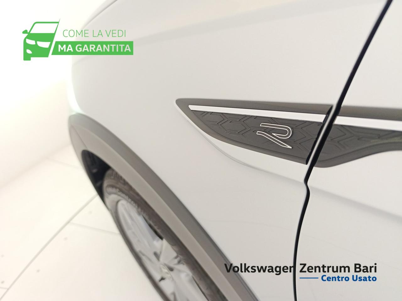 Volkswagen Taigo 1.0 tsi r-line 110cv