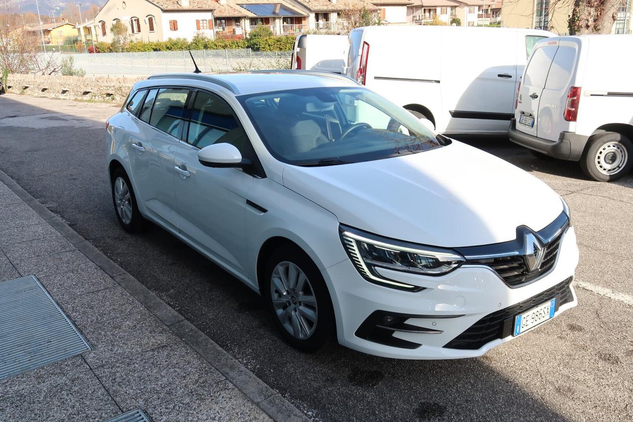 Renault Megane Sporter Blue dCi 115 CV N1 Autocarro