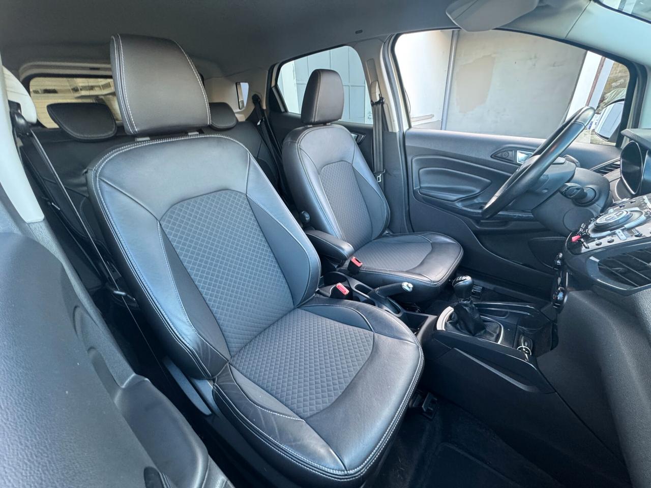 FORD EcoSport 1.0 EcoBoost 125 CV Business **NEOPATENTATI**