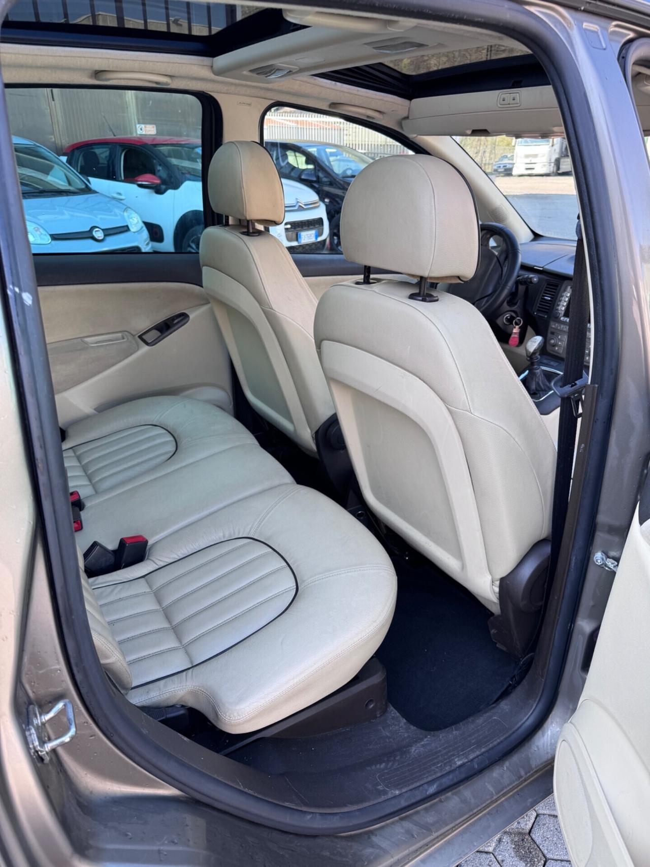 Lancia MUSA 1.4 16V Platino Plus