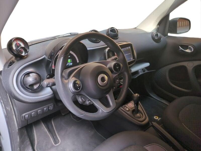 smart fortwo EQ Youngster