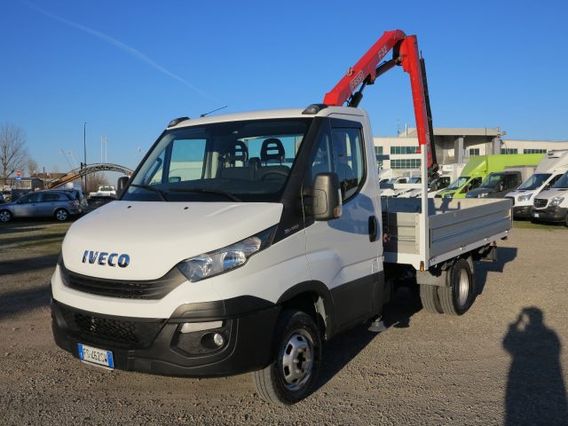 IVECO Daily 35C14S 2.3HPT cassone + Gru