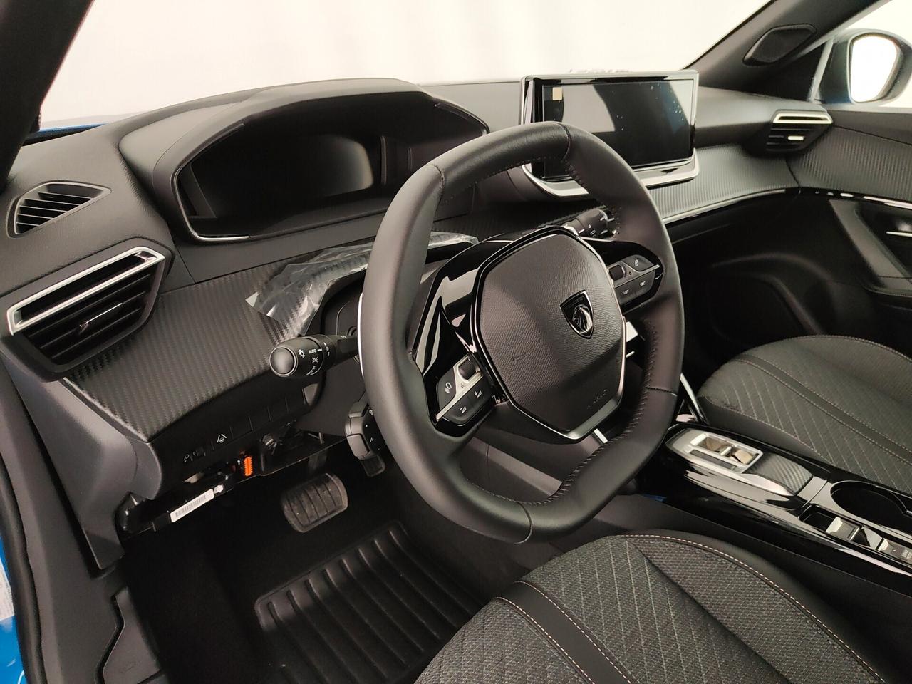 Peugeot 2008 Hybrid 145 e-DCS6 Allure