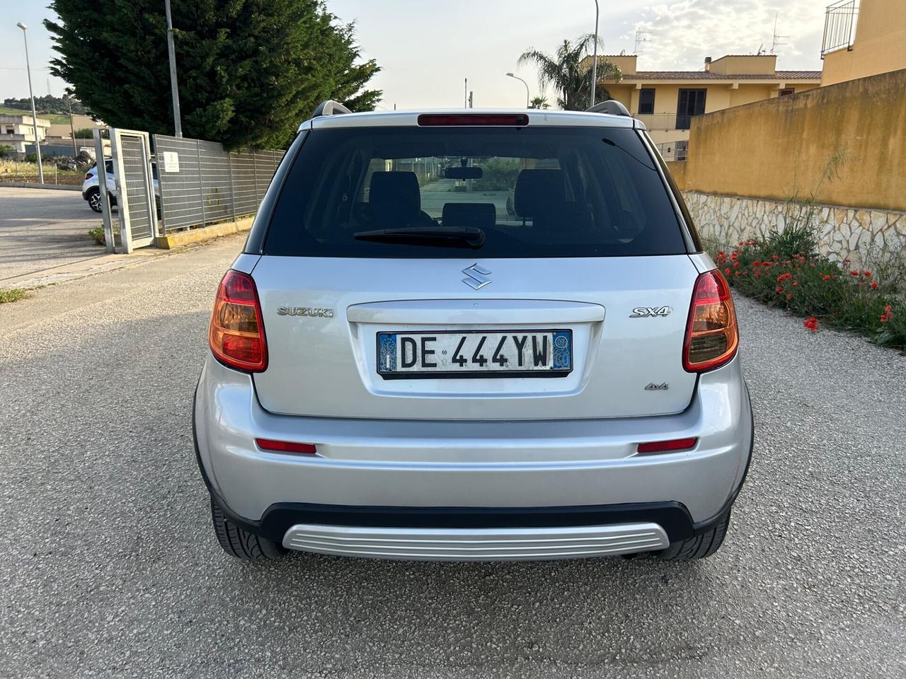 Suzuki SX4 1.9 DDiS 4WD Outdoor Line