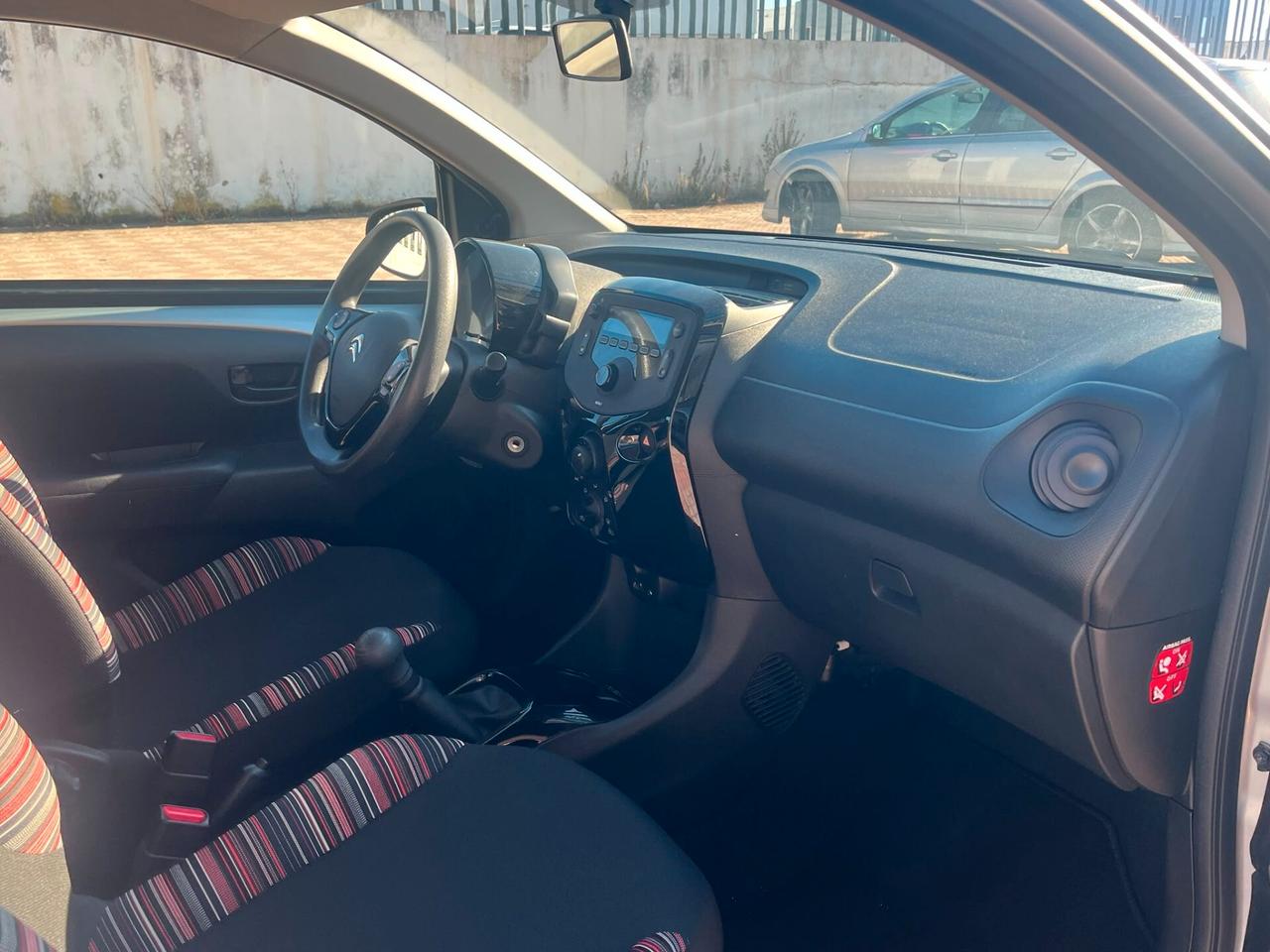 Citroën C1 Shine 1.0 VTi 72 CV – 5 Porte, Ideale Neopatentati e Città