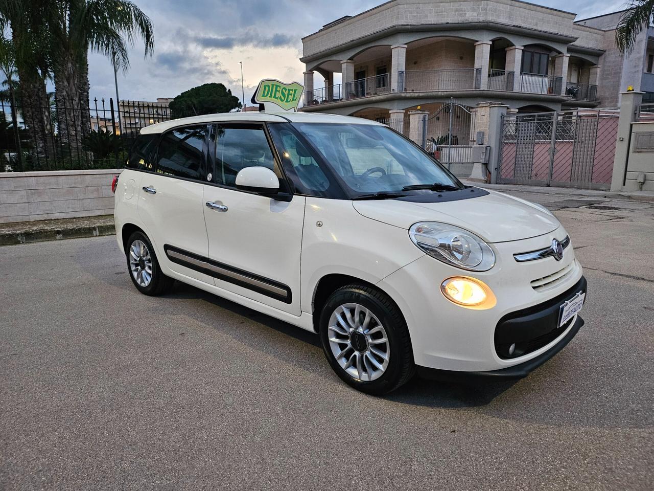 Fiat 500L Living 1.6 Multijet 105 CV Lounge