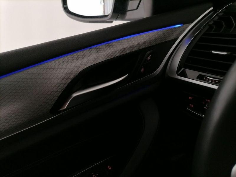 BMW X3 sdrive18d mhev 48V auto