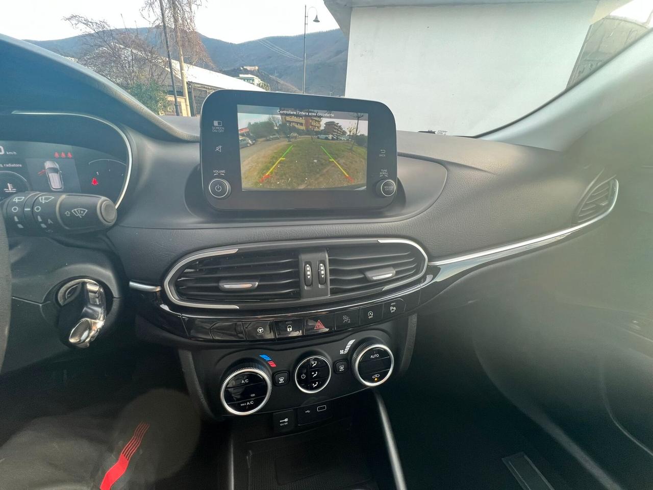 Fiat Tipo 1.3 Mjt S&S 5 porte Cross COCKPIT FULL LED R17