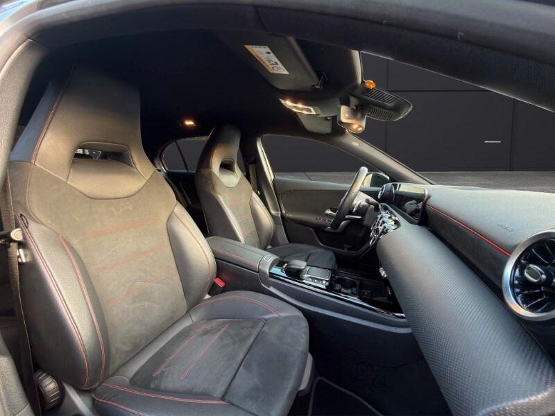 MERCEDES Classe A (W177) A 180 Automatic Pr...