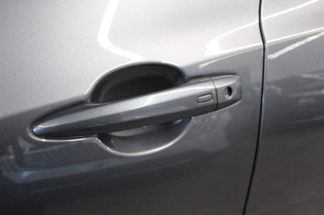 NISSAN Juke 1.0 DIG-T 114 CV N-Connecta