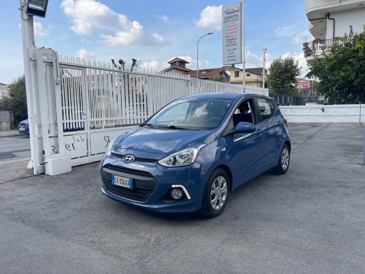 Hyundai i10 1.0 MPI Login FULL OPTIONAL