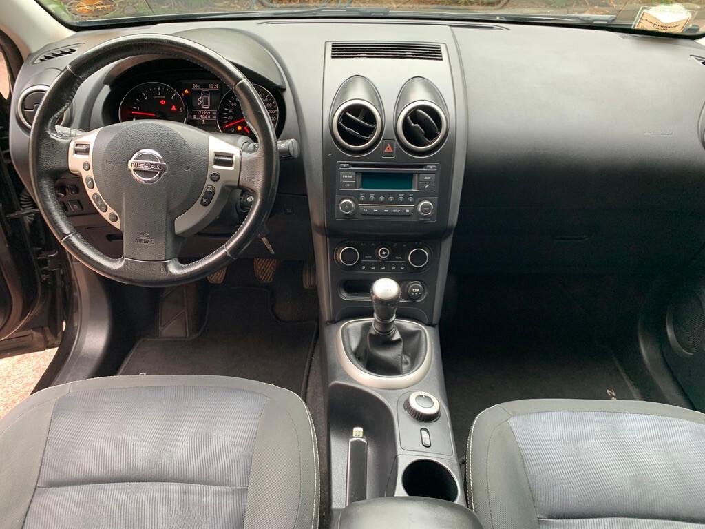 NISSAN Qashqai 7 POSTI 4WD 2.0 TDCI