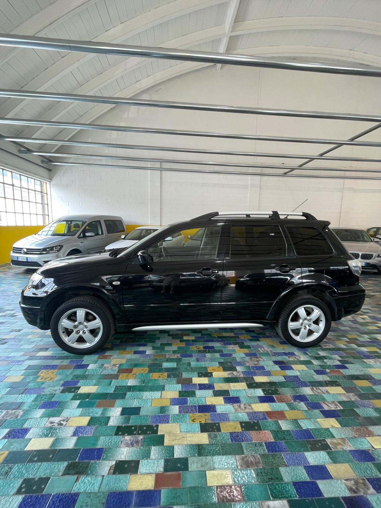 Mitsubishi Outlander 2.0i 16V 4WD