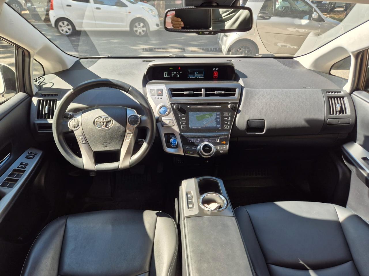 Toyota Prius Prius+ 1.8 Lounge