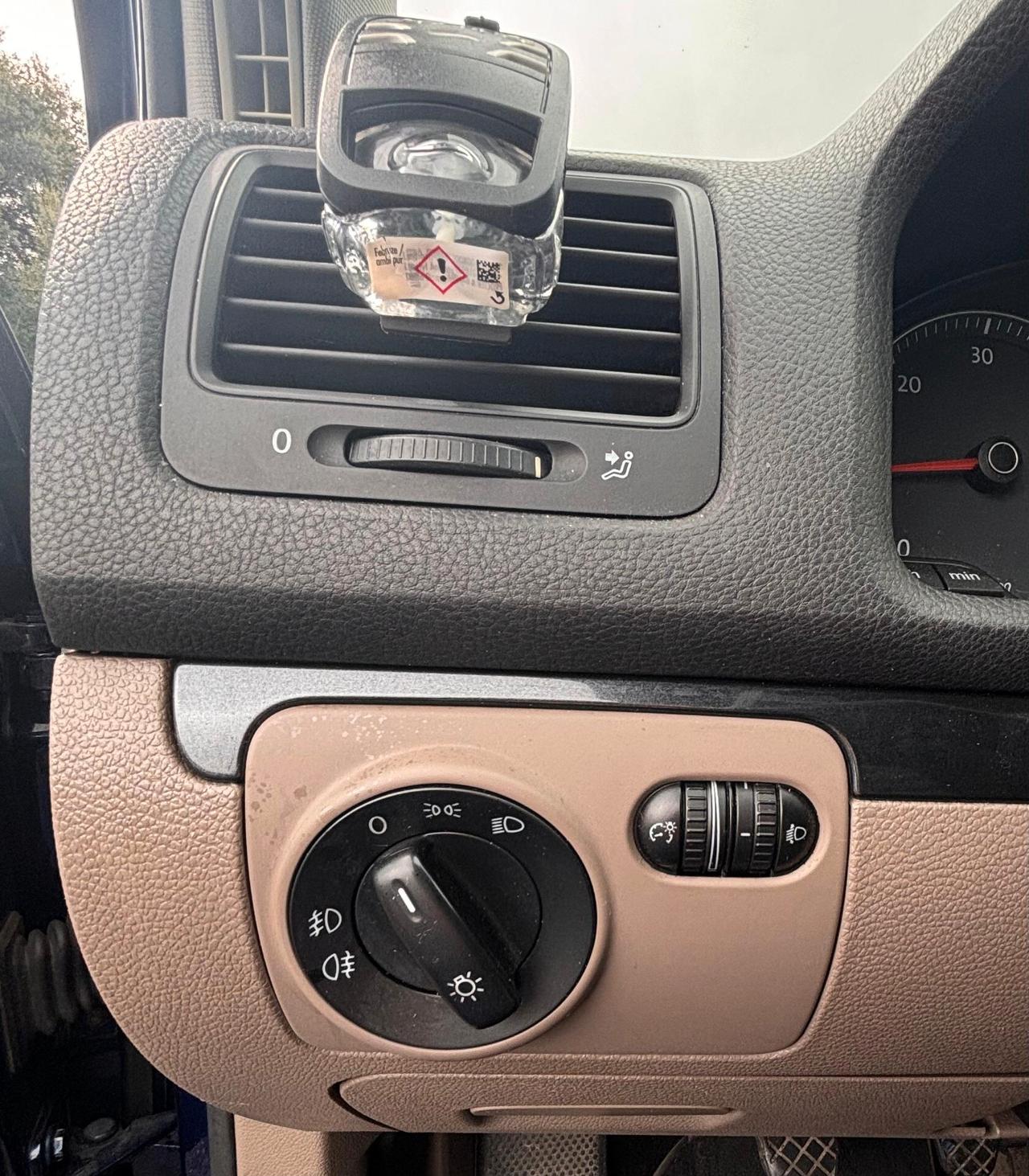 Volkswagen Golf 1.9 TDI DPF 5p. GT Sport