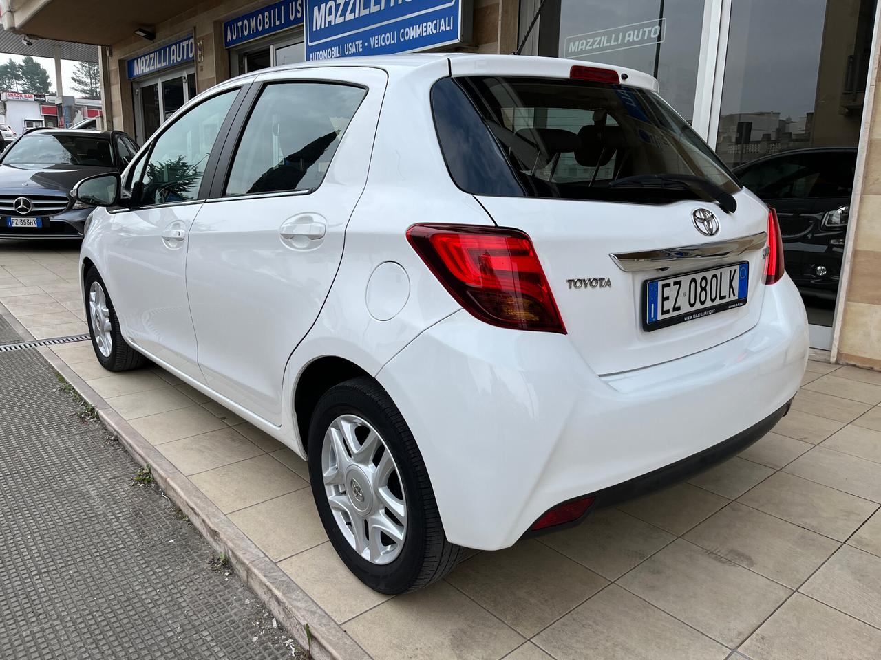 Toyota Yaris 1.0 5 porte