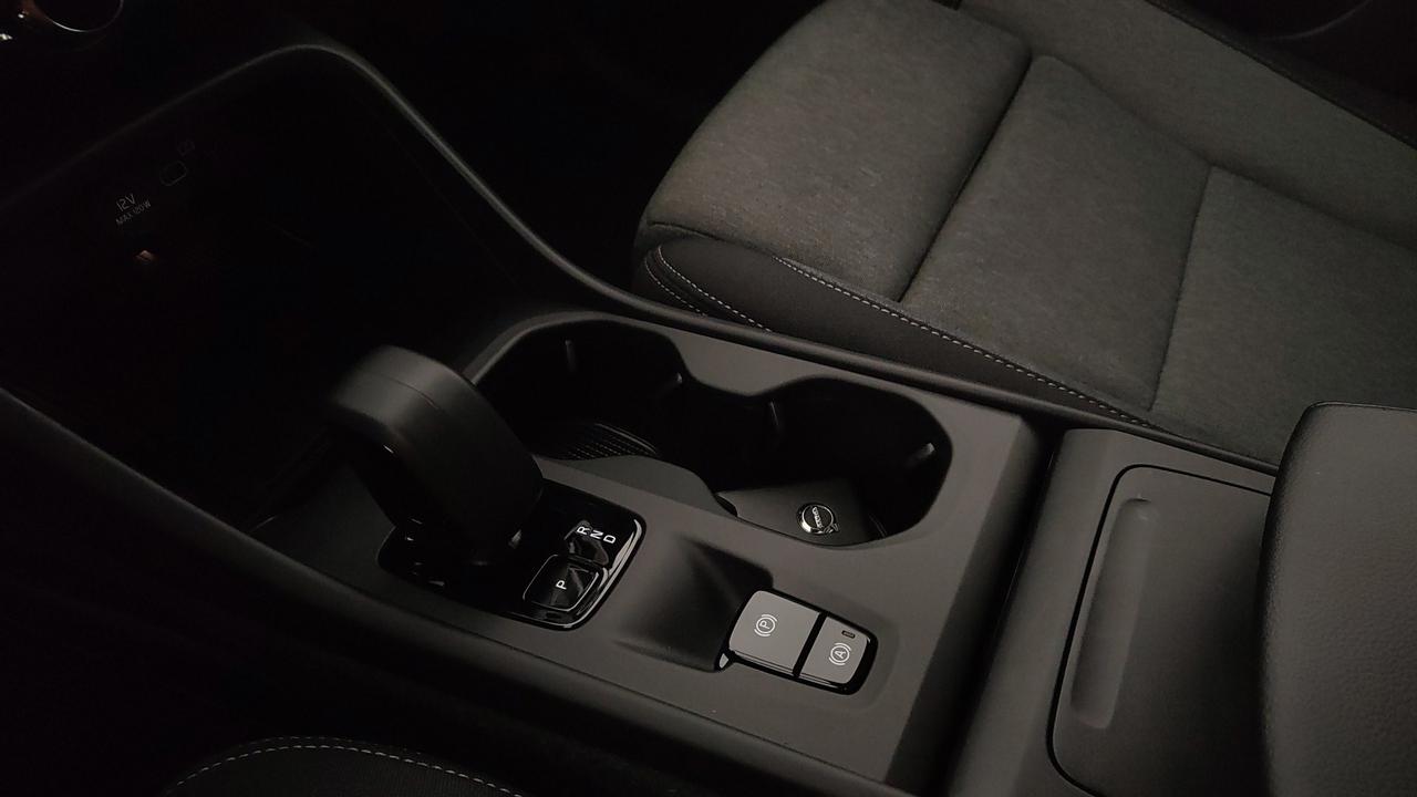 VOLVO XC40 2.0 b3 Core auto