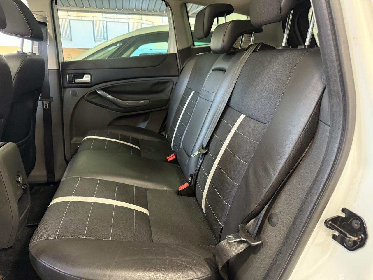 Ford Kuga 2.0 163cv 4x4 titanium tetto