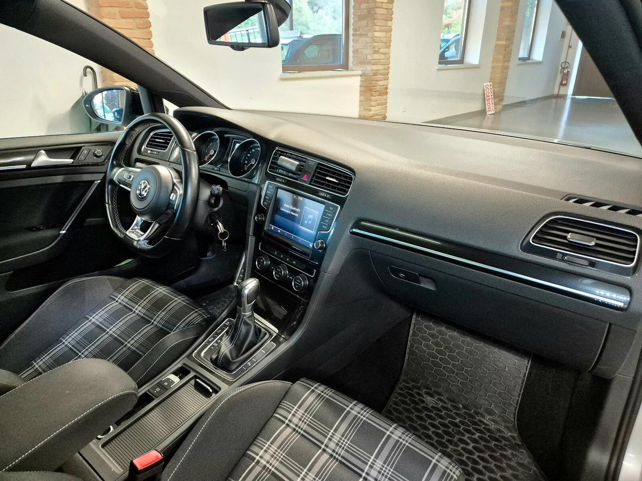 Volkswagen Golf GTD 2.0 TDI DSG 5p. BlueMotion Technology