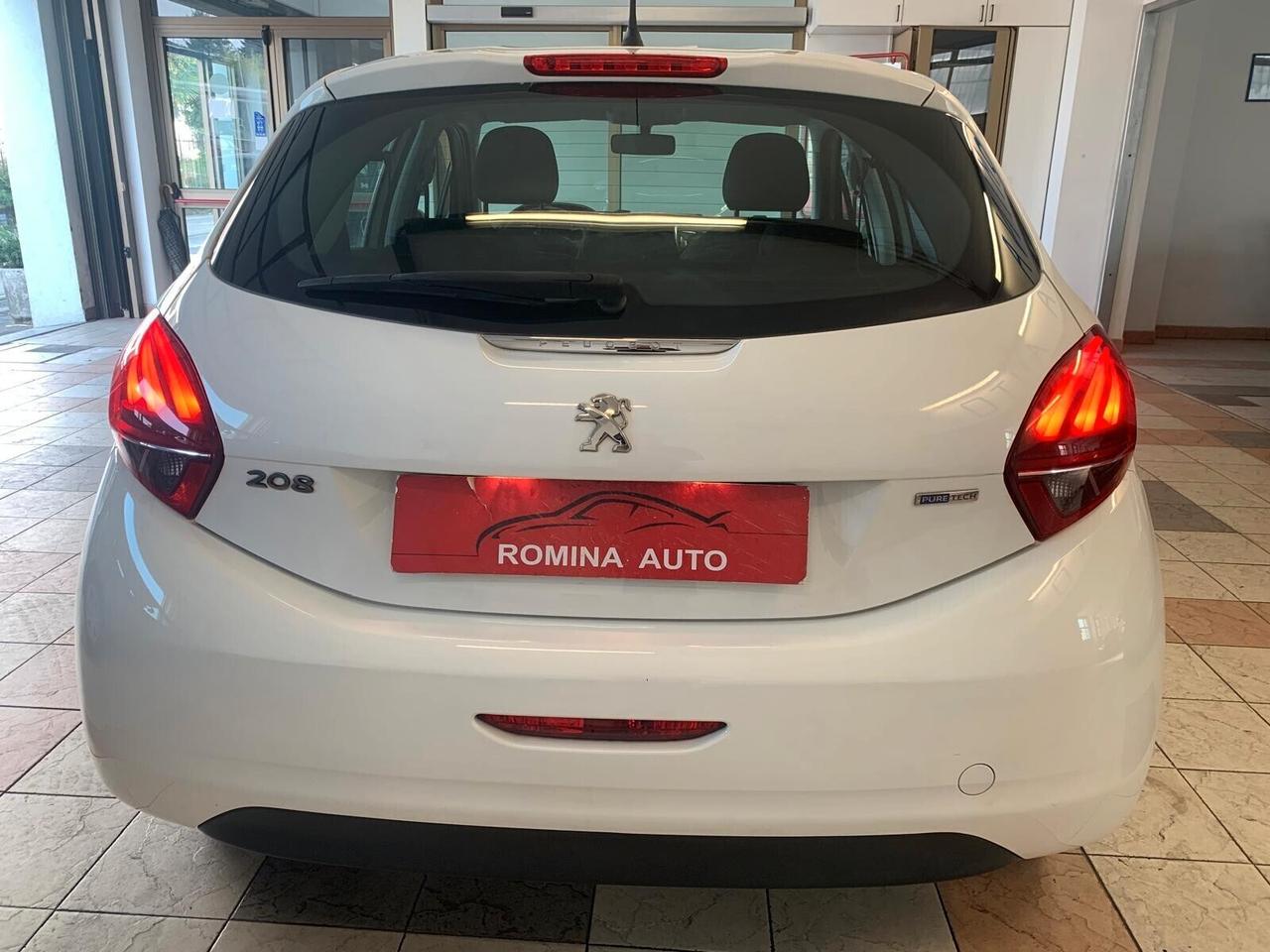 Peugeot 208 PureTech 82 5 porte Allure