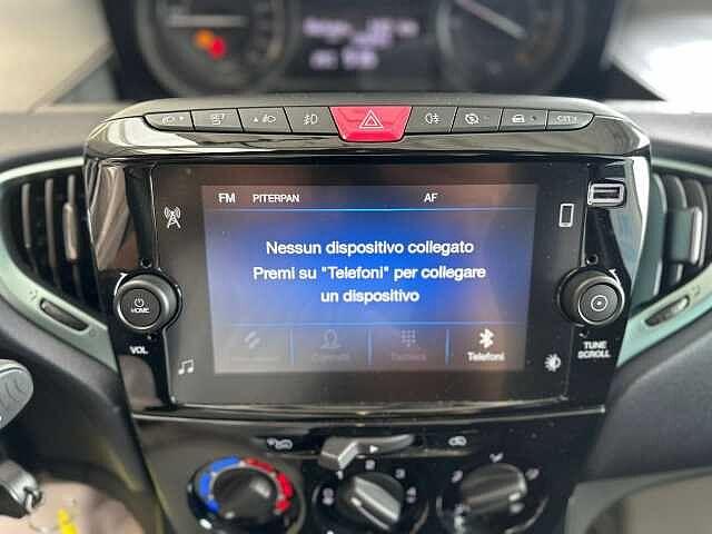 Lancia Ypsilon 1.0 FireFly 5 porte S&S Hybrid Ecochic